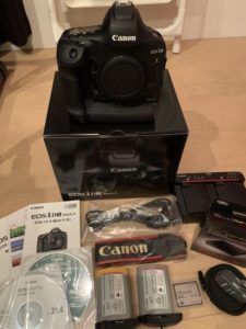 Canon EOS 1DX Mark2【付属品多数】::m14709137183