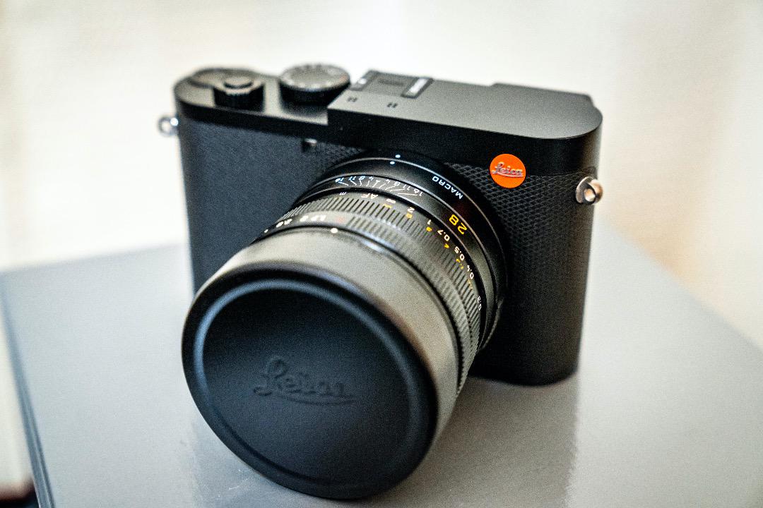 ライカ(Leica) Q2 + 純正アクセサリ::m19982344205