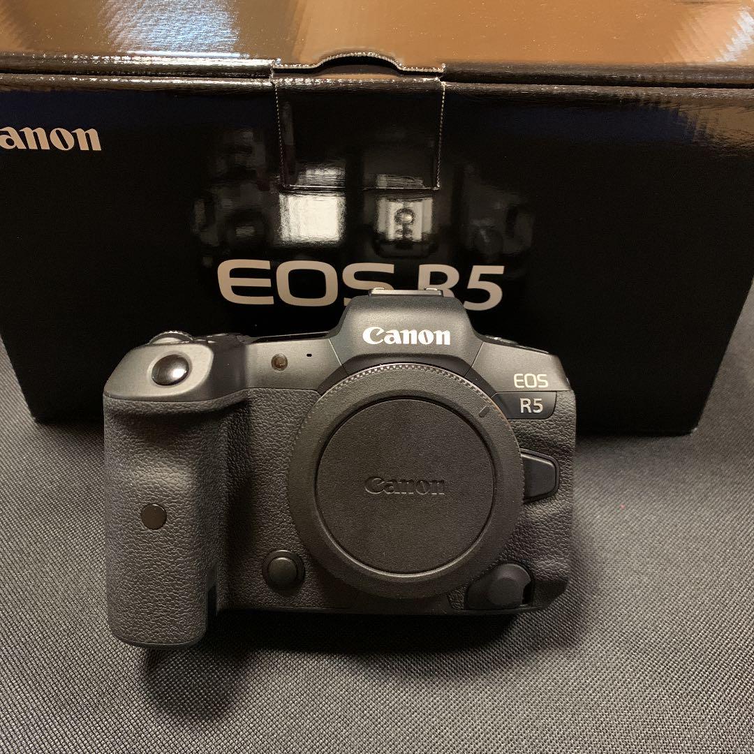 Canon EOS R5 ボディ　中古　極上品::m59866515149