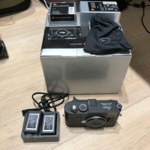leica m10-p ライカ 純正サムレストと予備バッテリー付き::m82850179800