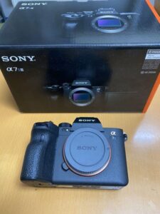 SONY α7sⅢ  ほぼ新品　保証サービス付::m98231583667