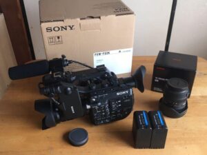 SONY PXW-FS5K チャージャーお付けします::m88173858399