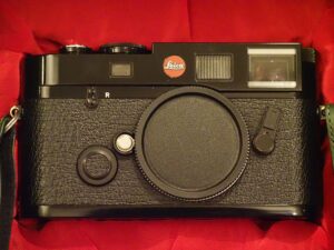 LEICA M6 TTL0.72 ミレニアム限定モデル（ブラックペイント）::m98580706177